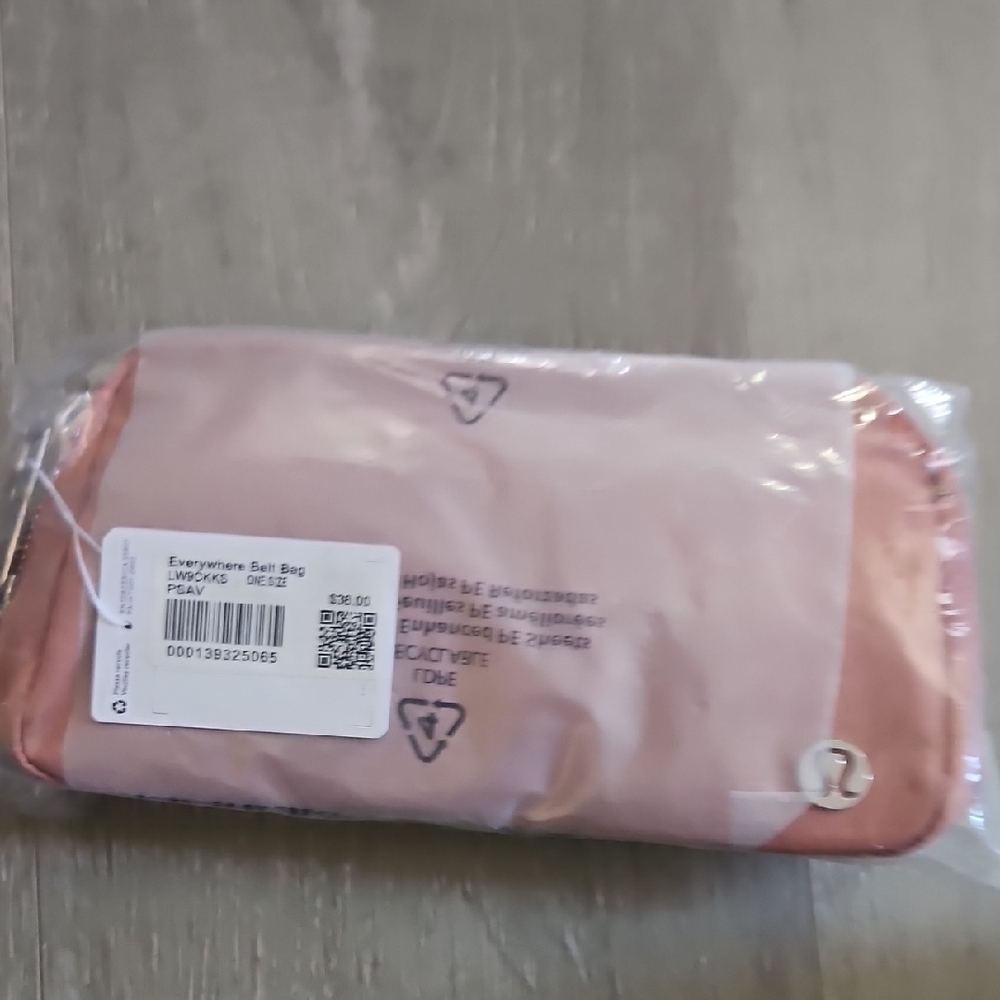 LULULEMON Everywhere Belt Bag Pink Savanna